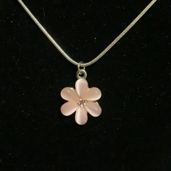 Pink quartz and silver necklace - Picture 3 of 7